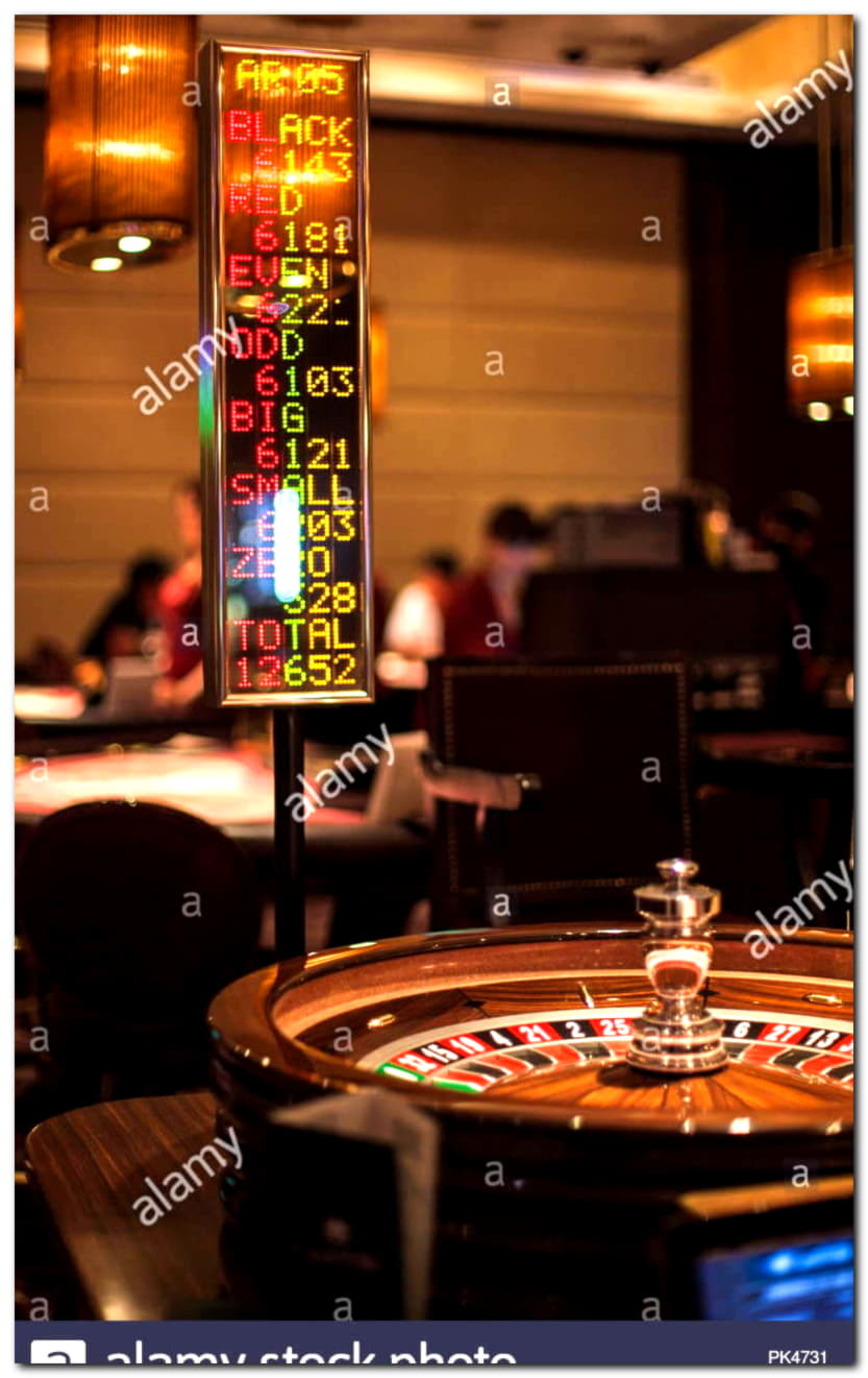 €765 Mobile freeroll slot tournament at Karamba Casino