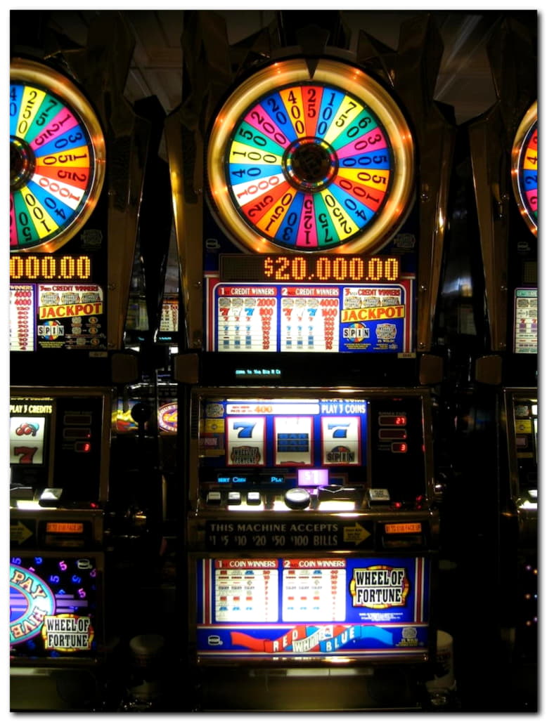 520% Casino Welcome Bonus at Rizk Casino