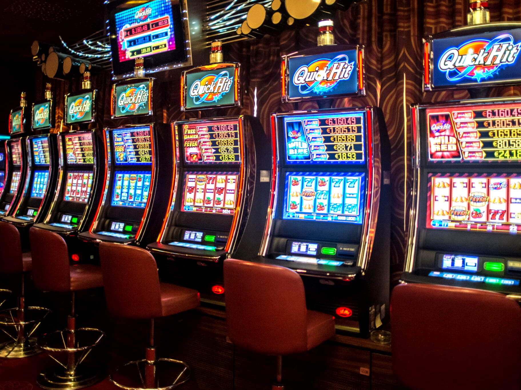 ?$585 Free Money at Quatro Casino