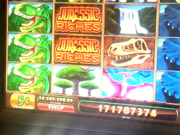 845% Casino Welcome Bonus at Jackpot City Casino