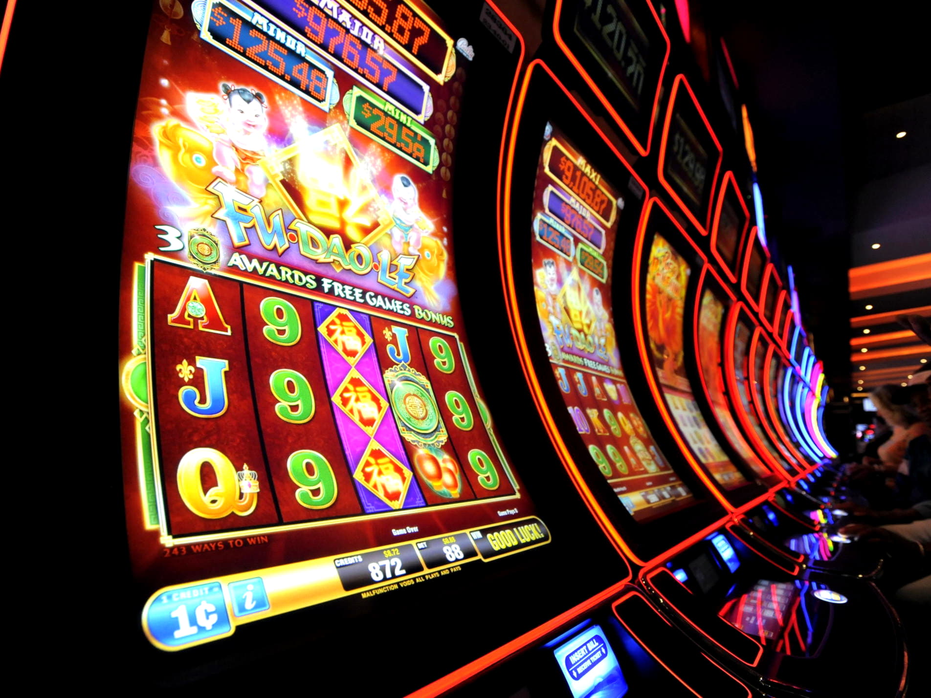 
</p>
<div class='heateorSssClear'></div><div  class='heateor_sss_sharing_container heateor_sss_horizontal_sharing' data-heateor-sss-href='https://newzealandcasinobonuses.com/coupon/375-casino-tournament-at-reeltastic-casi-51528/'><div class='heateor_sss_sharing_title' style=