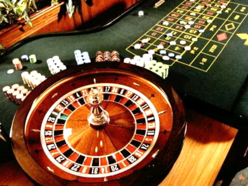 
</p>
<div class='heateorSssClear'></div><div  class='heateor_sss_sharing_container heateor_sss_horizontal_sharing' data-heateor-sss-href='https://newzealandcasinobonuses.com/coupon/2210-no-deposit-bonus-at-slots-heaven-ca-51905/'><div class='heateor_sss_sharing_title' style=