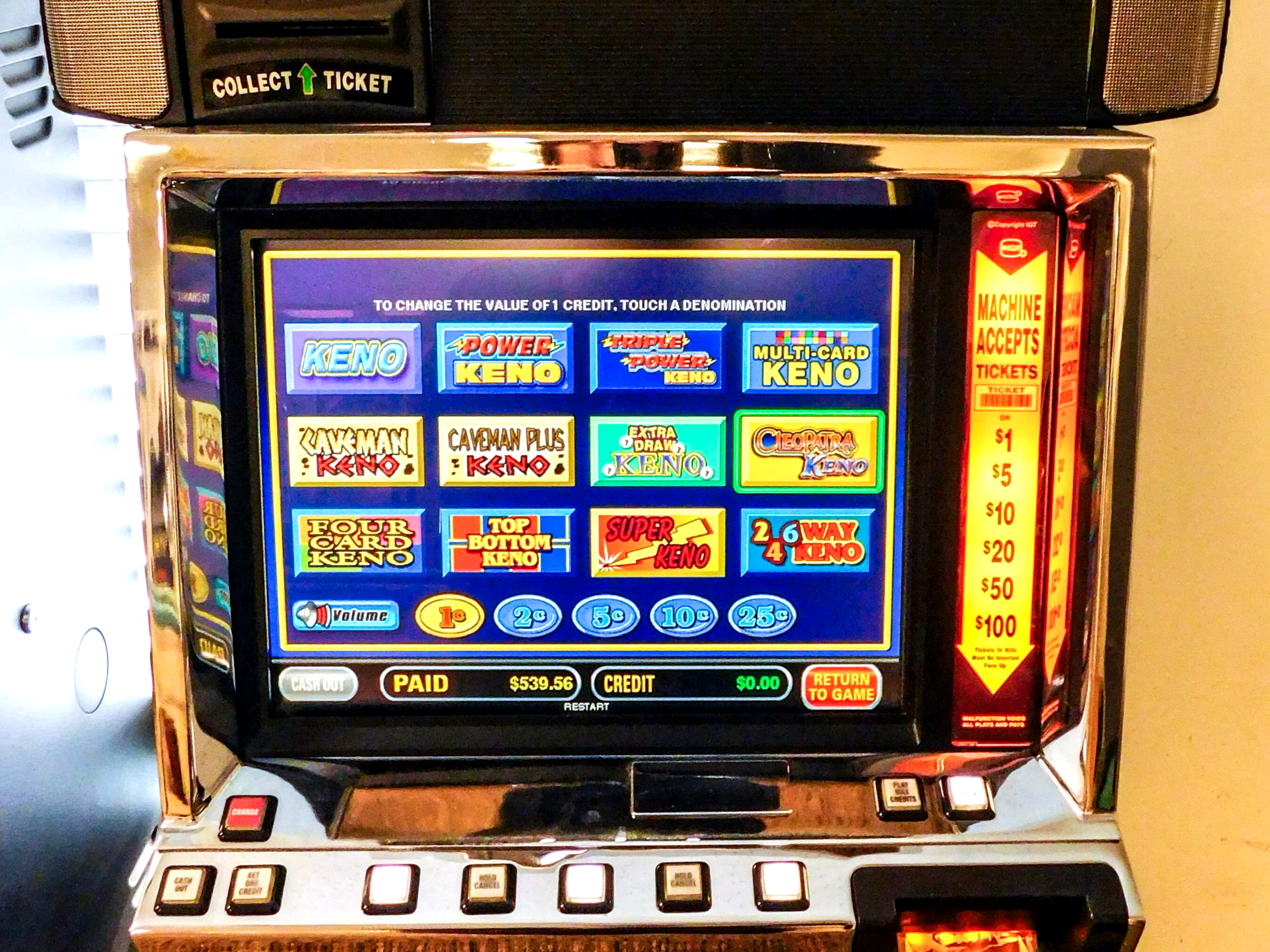$44 Mobile freeroll slot tournament at Casino com