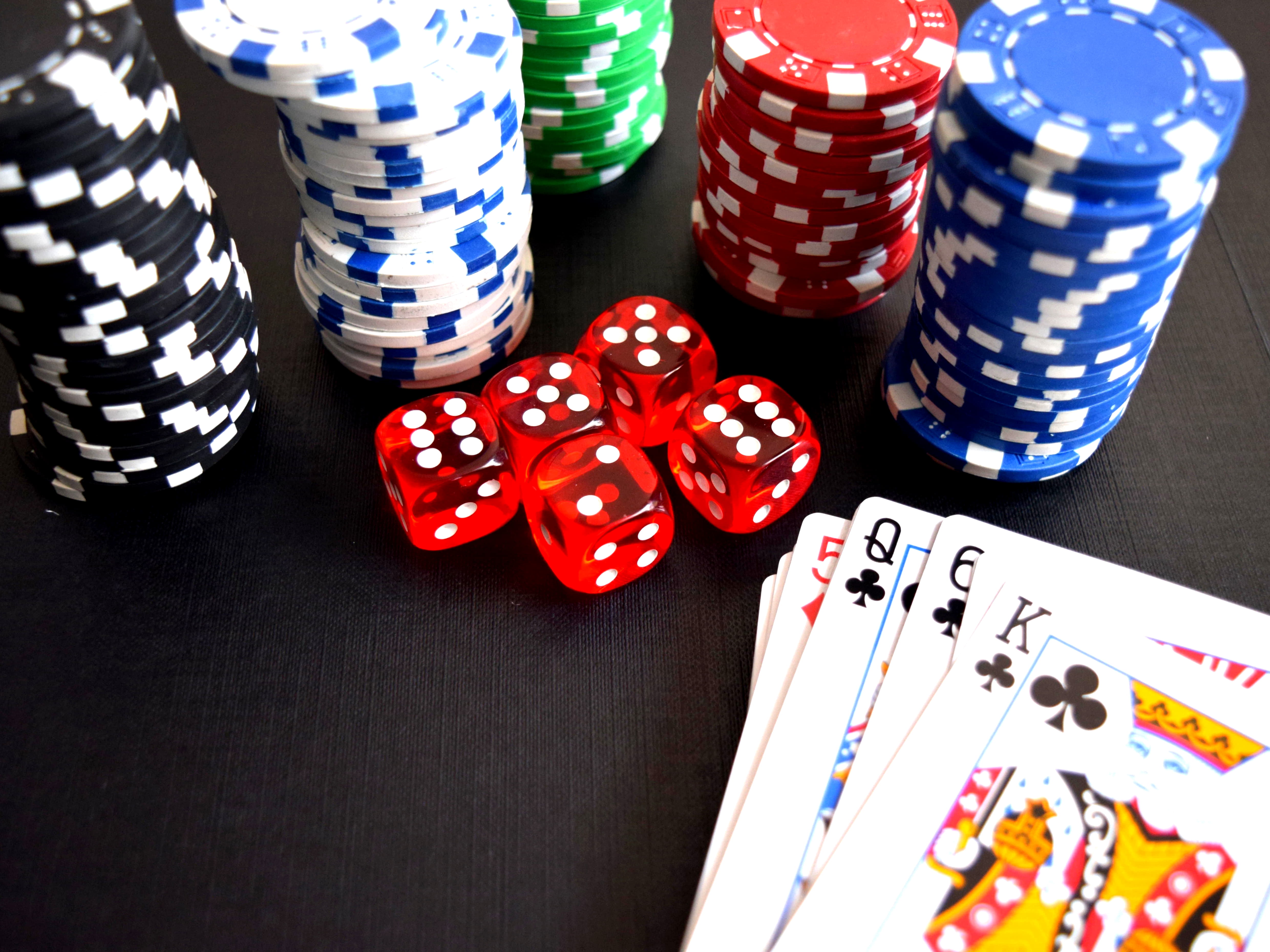 44 Free spins no deposit at Casino com