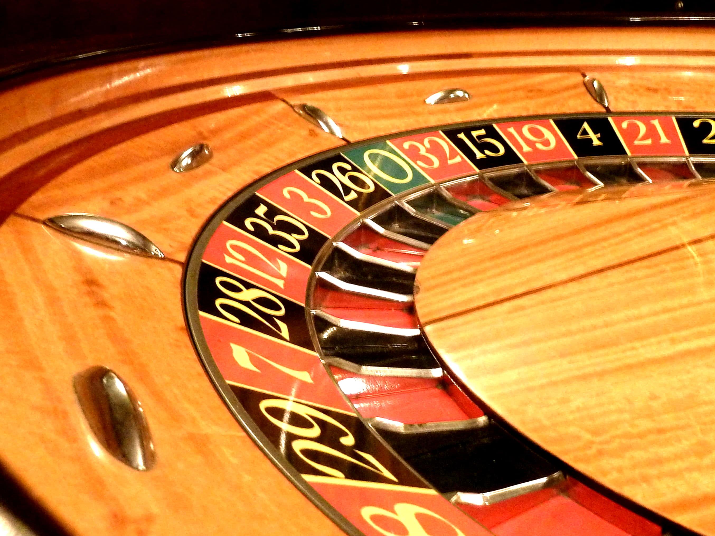 EUR 777 Daily freeroll slot tournament at Trada Casino