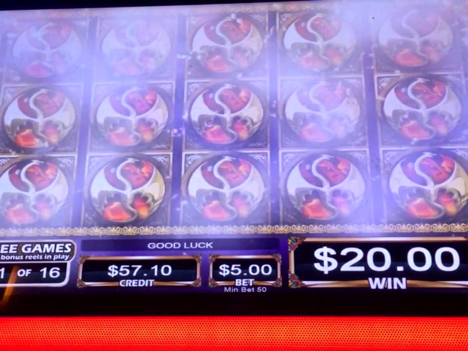 EUR 2170 No Deposit Casino Bonus at Cashmio Casino