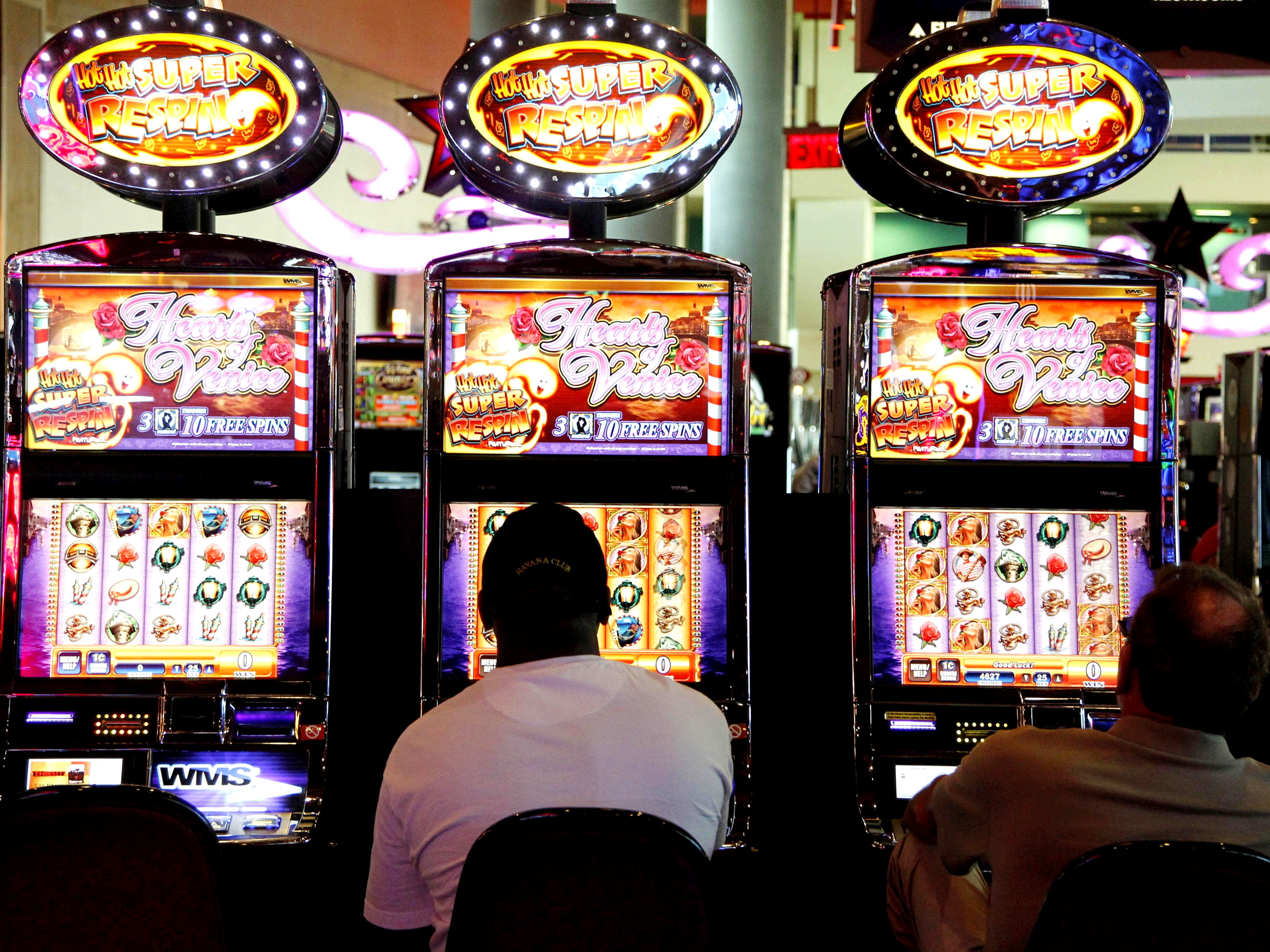 
</p>
<div class='heateorSssClear'></div><div  class='heateor_sss_sharing_container heateor_sss_horizontal_sharing' data-heateor-sss-href='https://newzealandcasinobonuses.com/coupon/375-tournament-at-party-casino-54124/'><div class='heateor_sss_sharing_title' style=