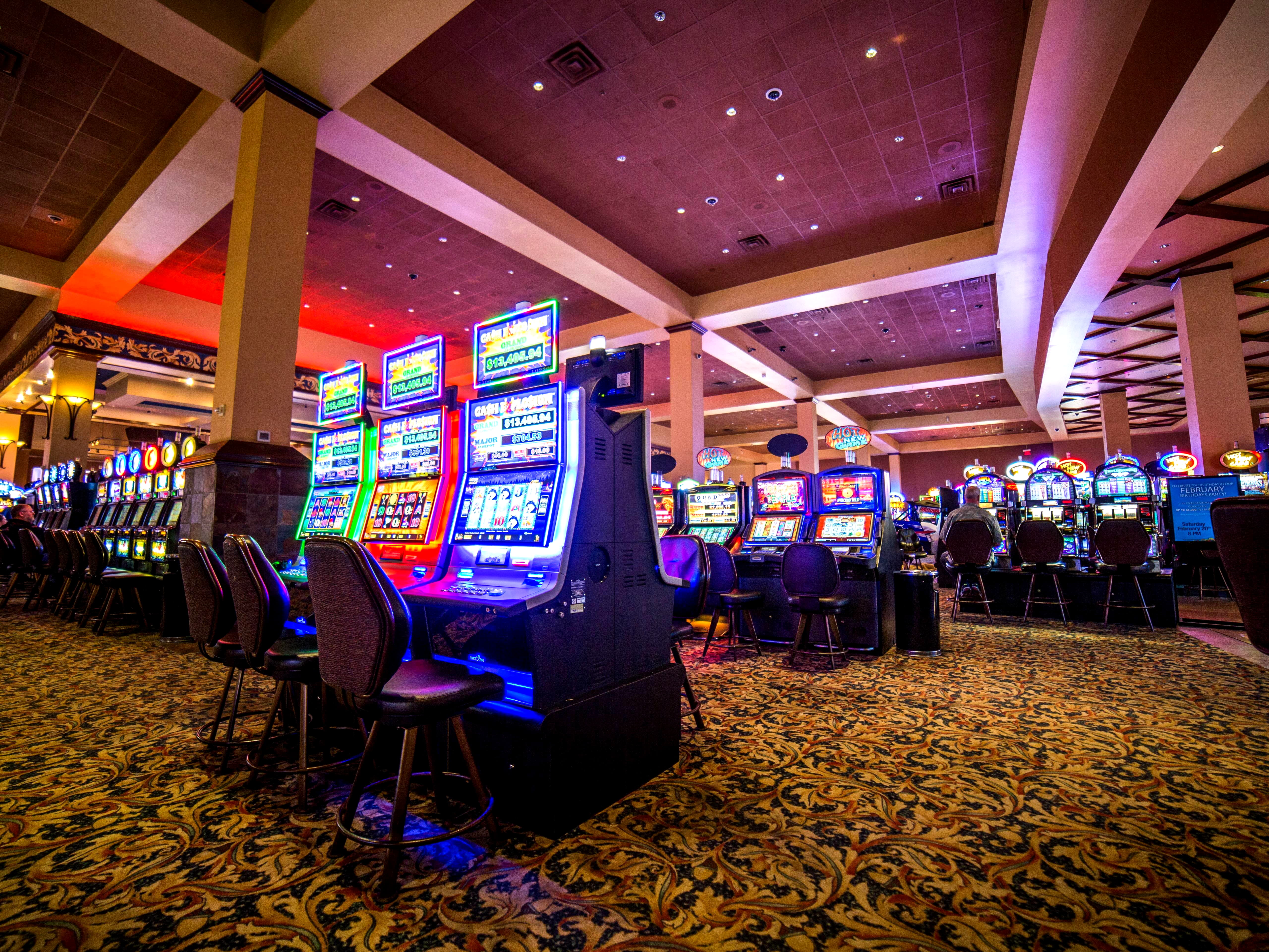 125 free spins no deposit casino at Trada Casino