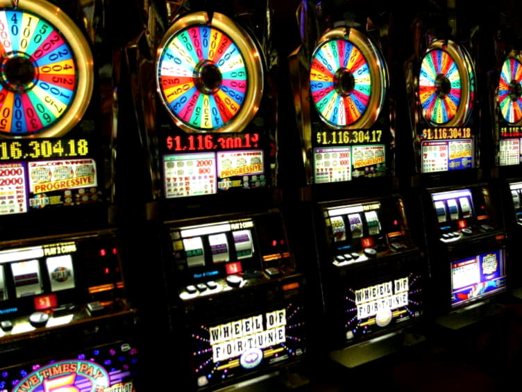 275 Loyal Free Spins! at Karamba Casino