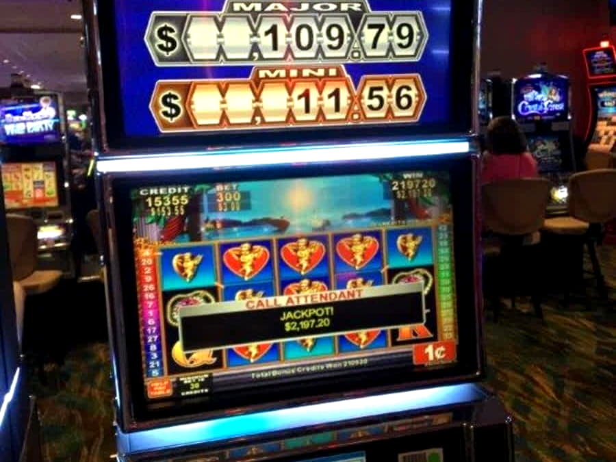 110 FREE SPINS at Casino com