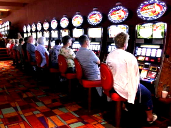 270 Free Spins no deposit at Malina Casino