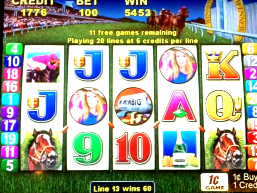 EUR 865 Daily freeroll slot tournament at Cashmio Casino