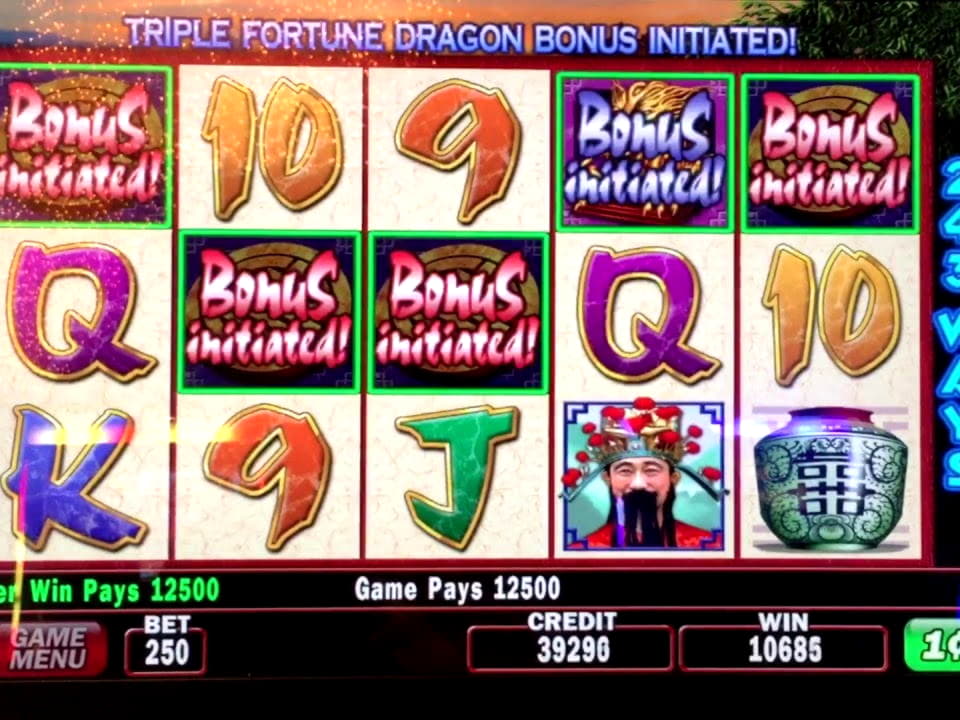 66 FREE SPINS at CasiPlay Casino