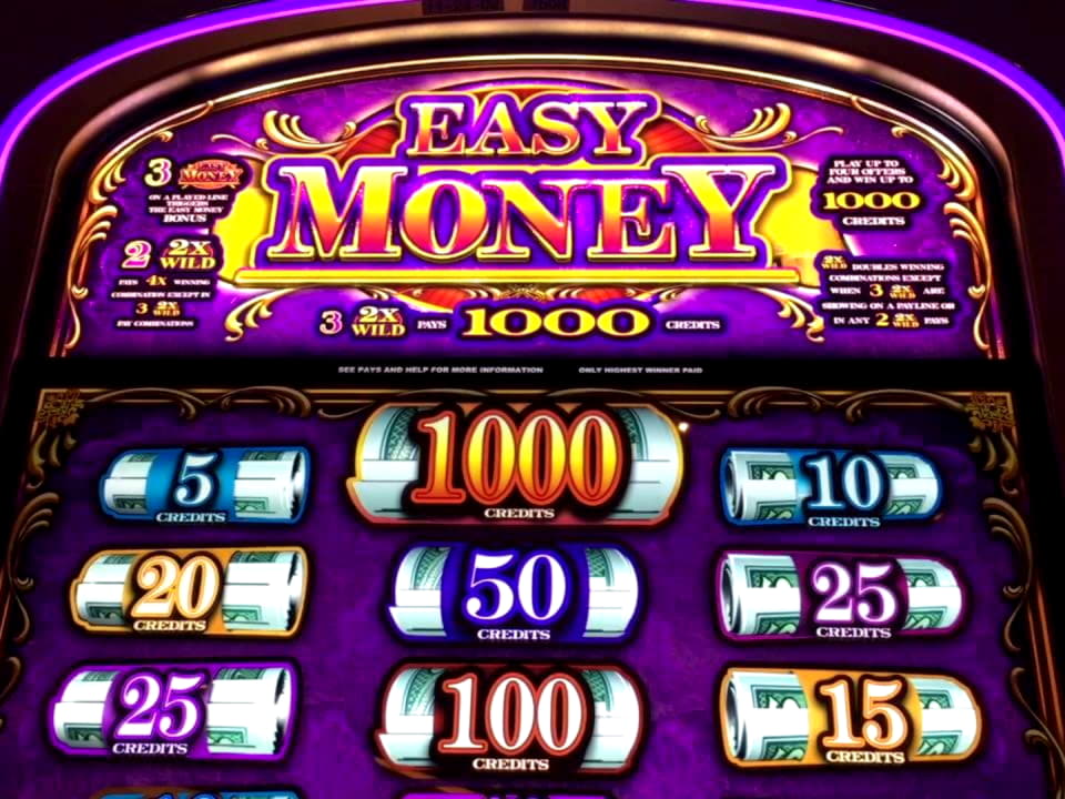 $2045 No deposit bonus casino at bWin Casino