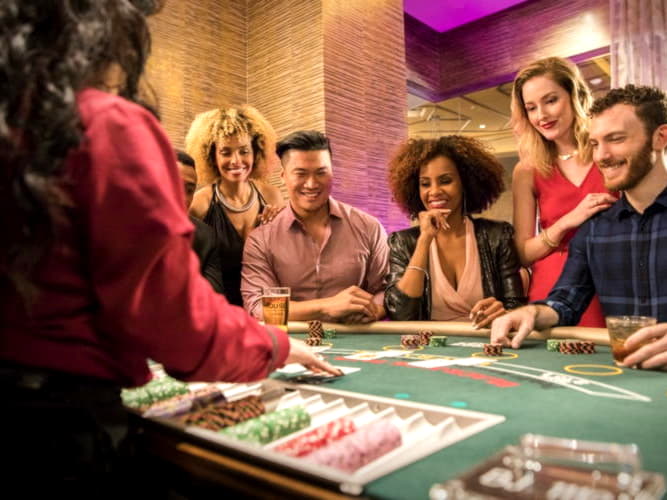 33 Free casino spins at Trada Casino