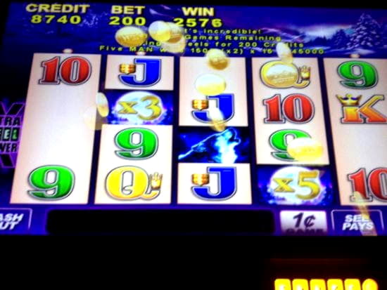 Eur 3265 NO DEPOSIT at Quatro Casino