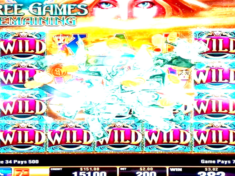 210 Free Spins no deposit at bWin Casino