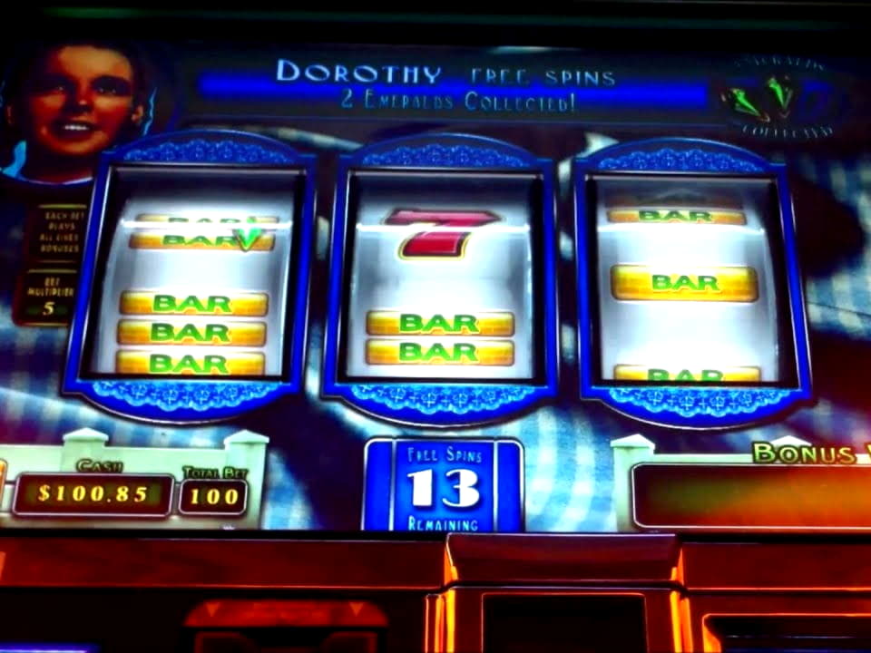 $2695 NO DEPOSIT CASINO BONUS at Malina Casino