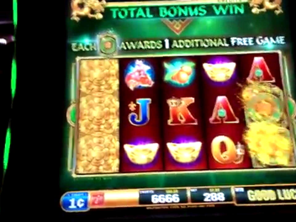 90 Free Spins right now at Malina Casino