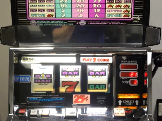 445% Deposit match bonus at YoYo Casino