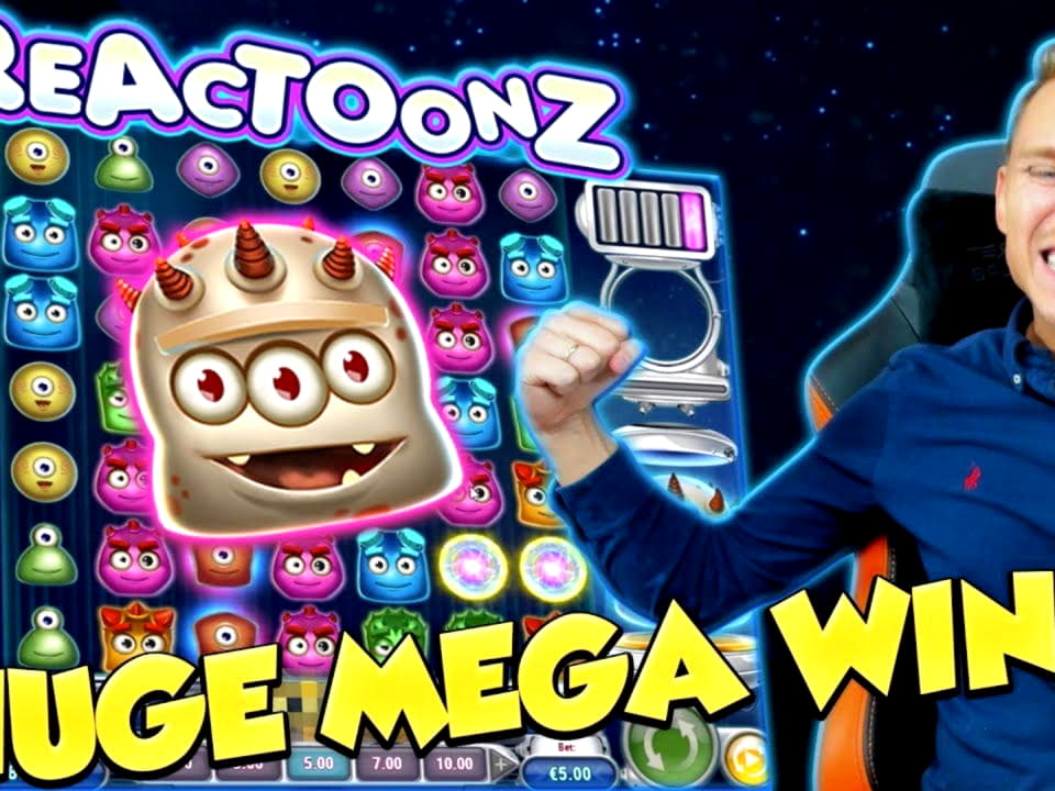 ?$390 Daily freeroll slot tournament at Slots Heaven Casino