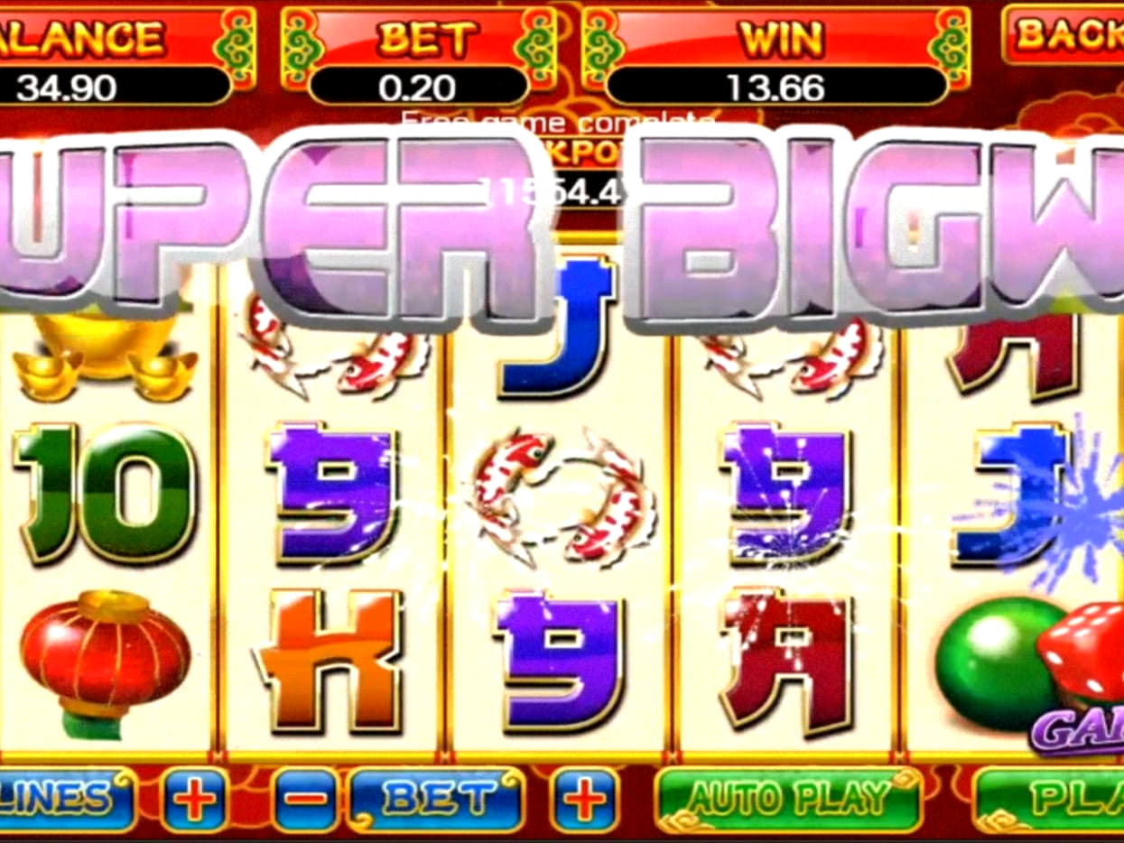 ?835 Daily freeroll slot tournament at Quatro Casino