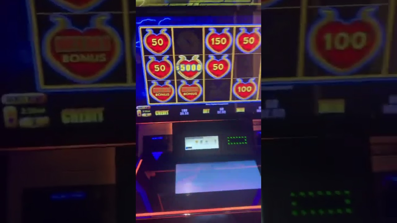 Big Win with New Zealand's $5000 Super Grand Chip